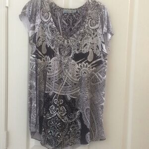 Ladies unity world wear top large